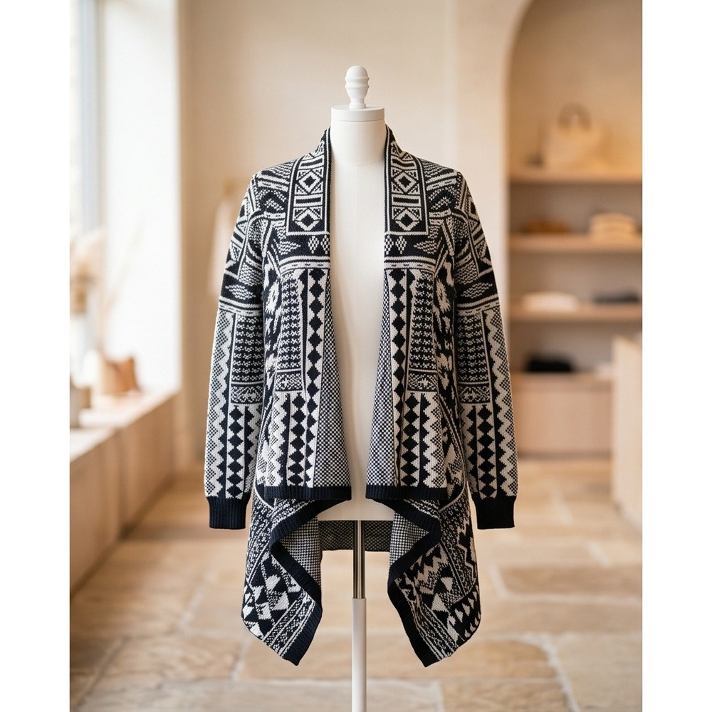Mossimo Supply Medium Tribal‎ Aztec Southwestern Open Cardigan Black White